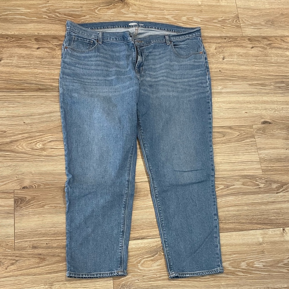 Old Navy - Mid Rise Light Wash Boyfriend Jeans